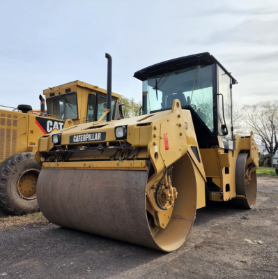 CATERPILLAR CB534D XW 
