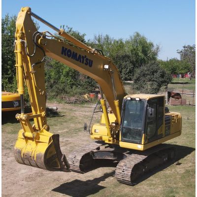 KOMATSU PC210